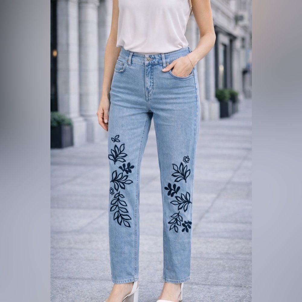 Victoria Beckham Denim Embroidered Straight Leg Jeans | Mid-Rise | Size 26